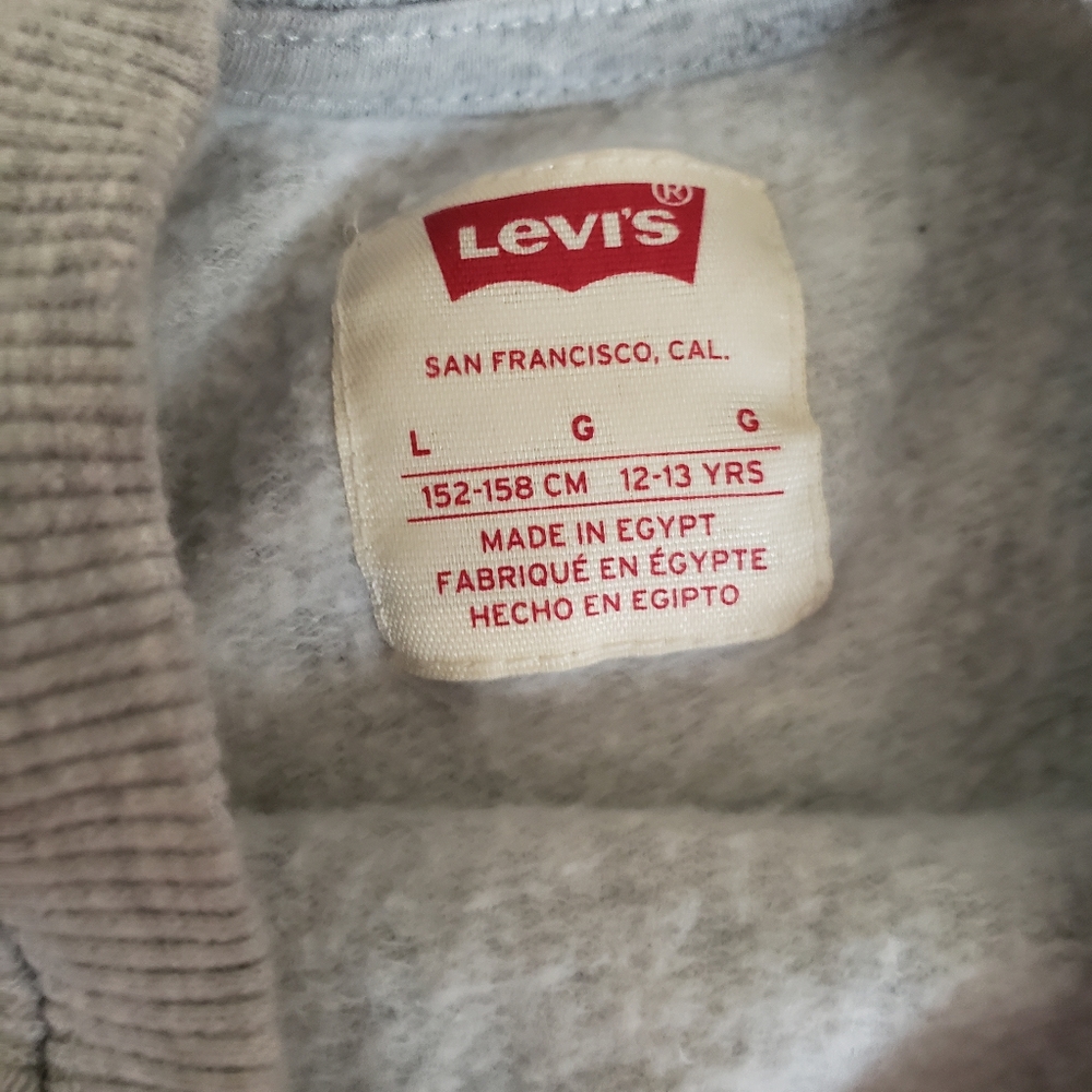 Levi's 2-piece shirts